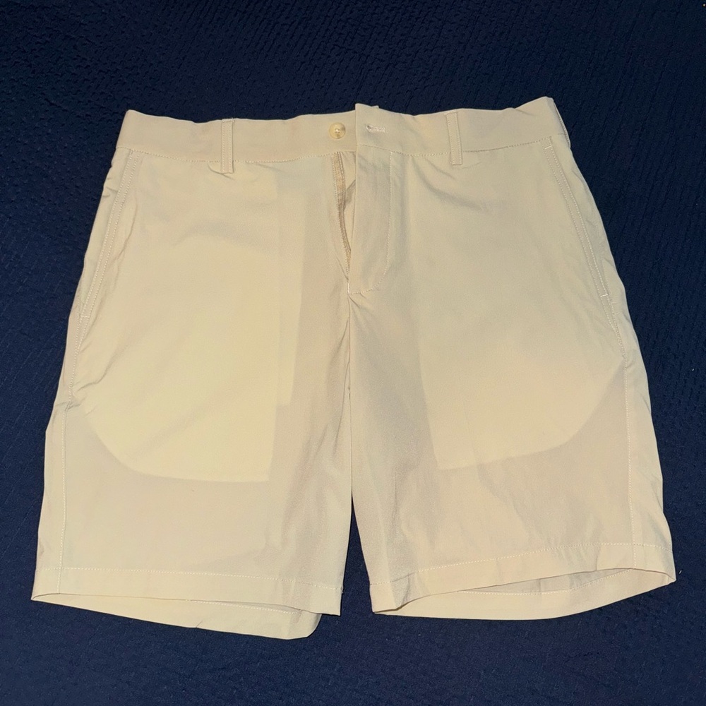 Southern Collegiate Men’s Khaki Performance Shorts